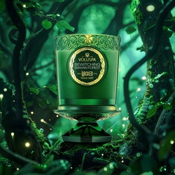 Duftlys - Bewitching Banyan Forest 241g, 60t ikke relevant - Voluspa