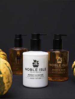 Whisky & Water Hand Lotion 250ml ikke relevant - Noble Isle